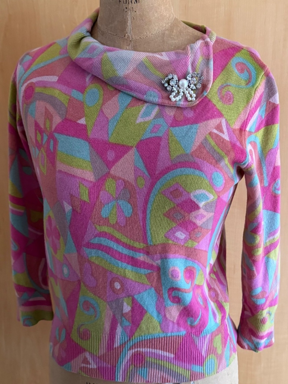 100% Cashmere Vintage Cynthia Steffe Sweater - Picture 7 of 7